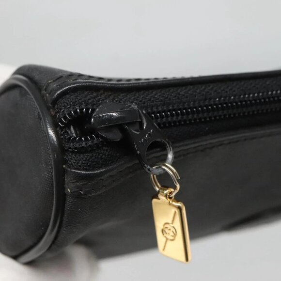 GUCCI Micro GG Supreme Pouch PVC Black Gold Auth 133307 - Picture 14 of 16